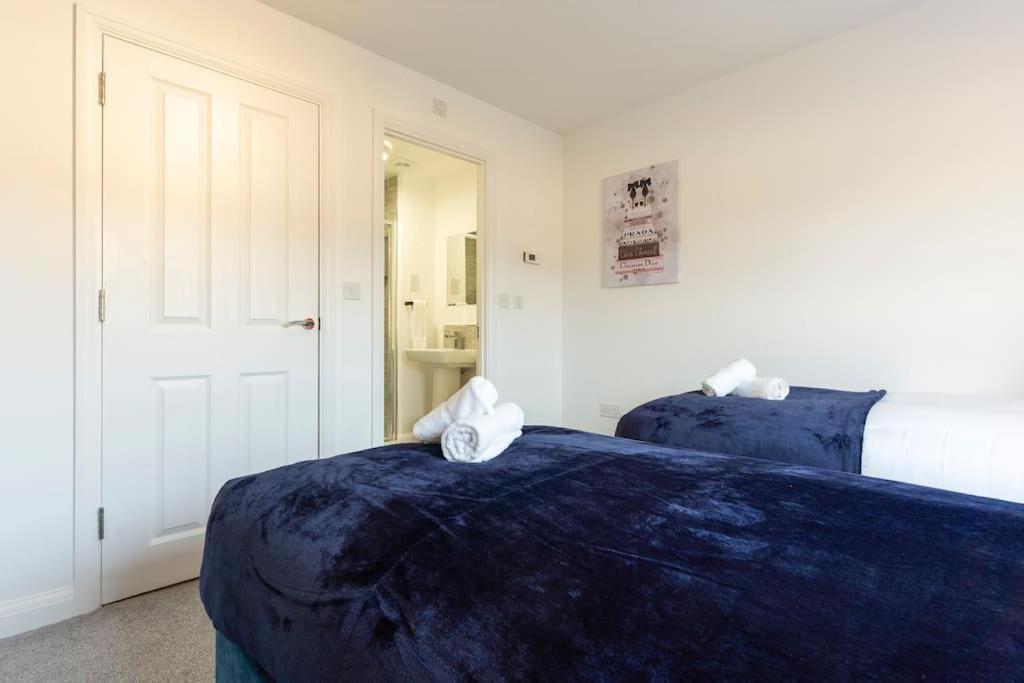 Luxury Centre 5 Bed House With Free Parking * Birmingham