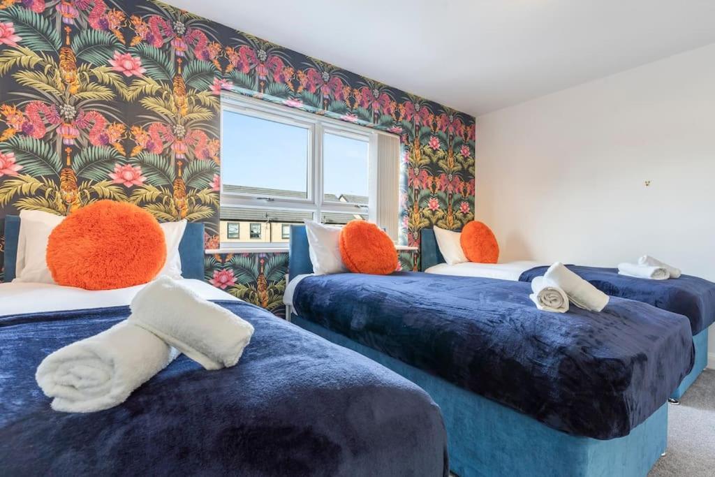 Luxury Centre 5 Bed House With Free Parking * Birmingham